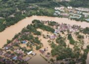“LUMPUH TOTAL” Bupati Minta Semua Unsur Terkait Maksimalkan Peran Dalam Penanggulangan Banjir.