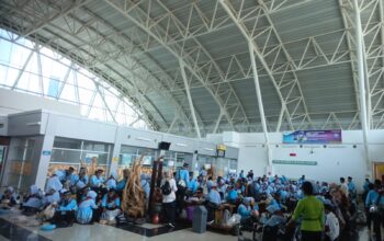 Ratusan Jamaah Haji Asal Berau Telat Terbang.? ini Alasannya