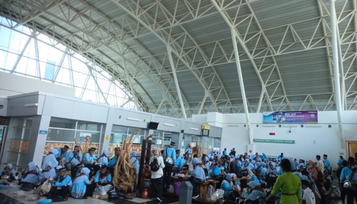Ratusan Jamaah Haji Asal Berau Telat Terbang.? ini Alasannya