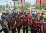 Tuntut Hak, Ratusan Pedemo Duduki Kantor Disnakertrans, ini Perkaranya